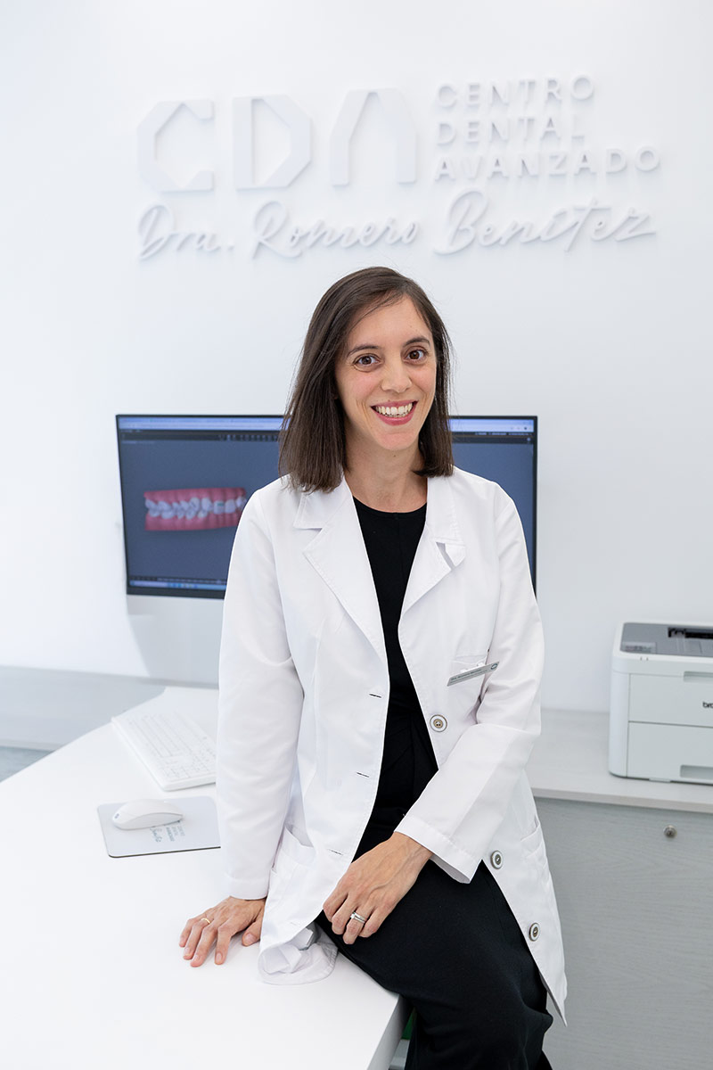 Fotos de la Dra. Ana Benítez, ortodoncista en Alcorcón