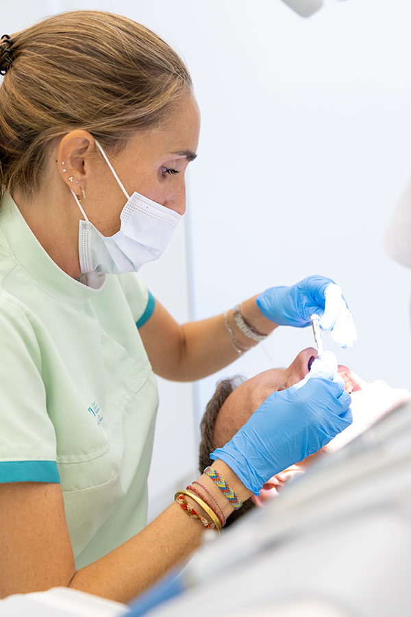 tratamiento de cirugia periodontal en alcorcon