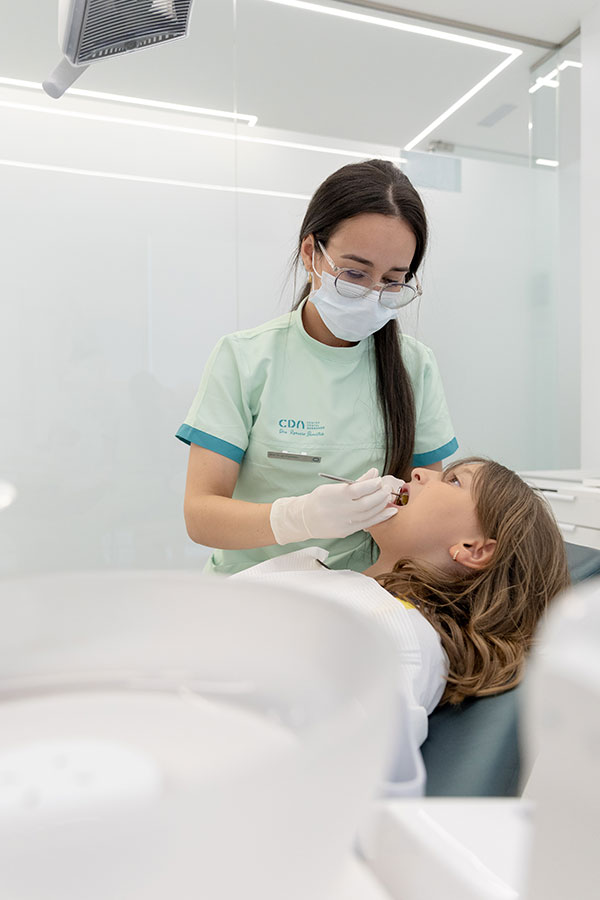 exploracion de logopedia en clinica dental alcorcon