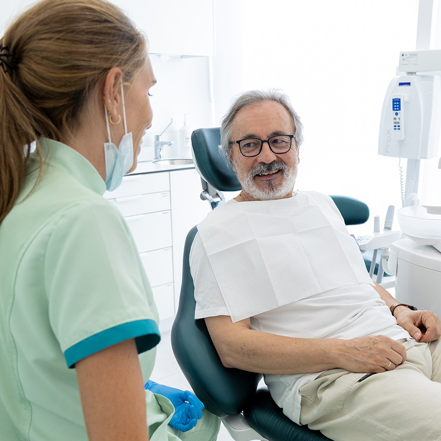 servicio de protesis dentales en centro dental avanzado alcorcon